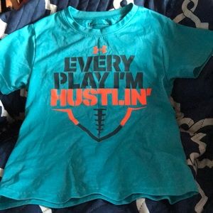 Under Armour HEATGEAR t-shirt kids size 6
